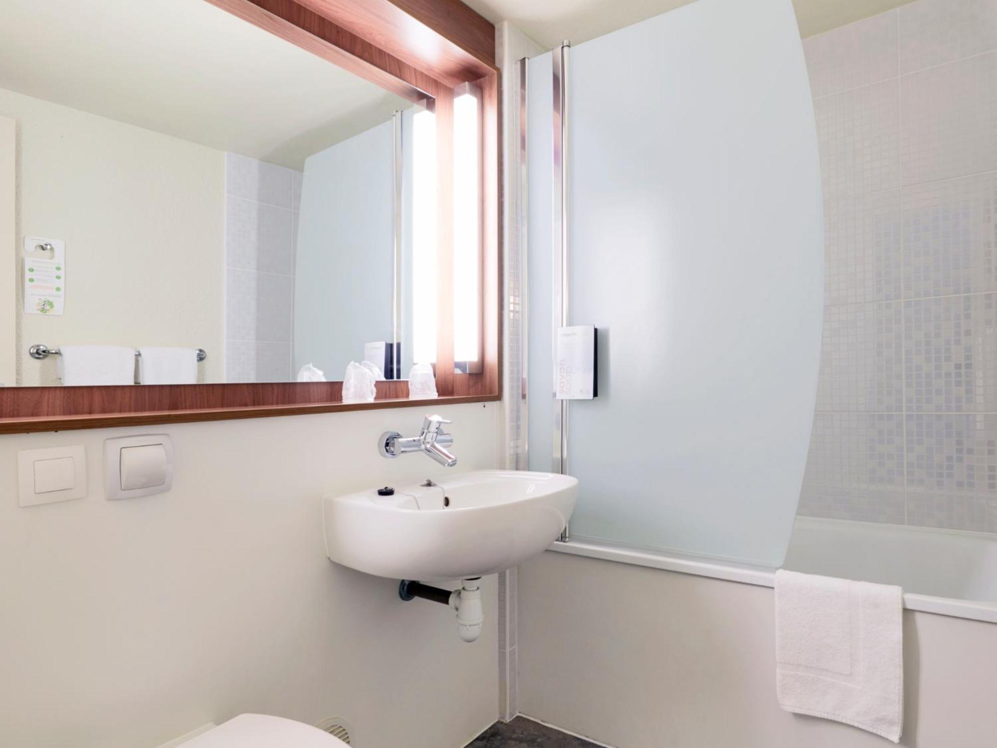 Campanile Hotel Beauvais Luaran gambar